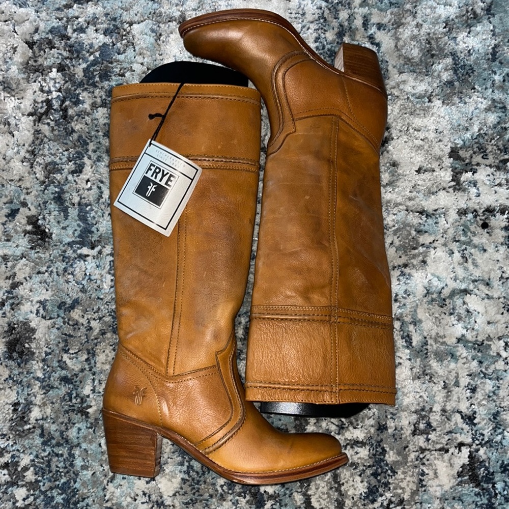 NWT Vintage Frye Brown Jane Boot